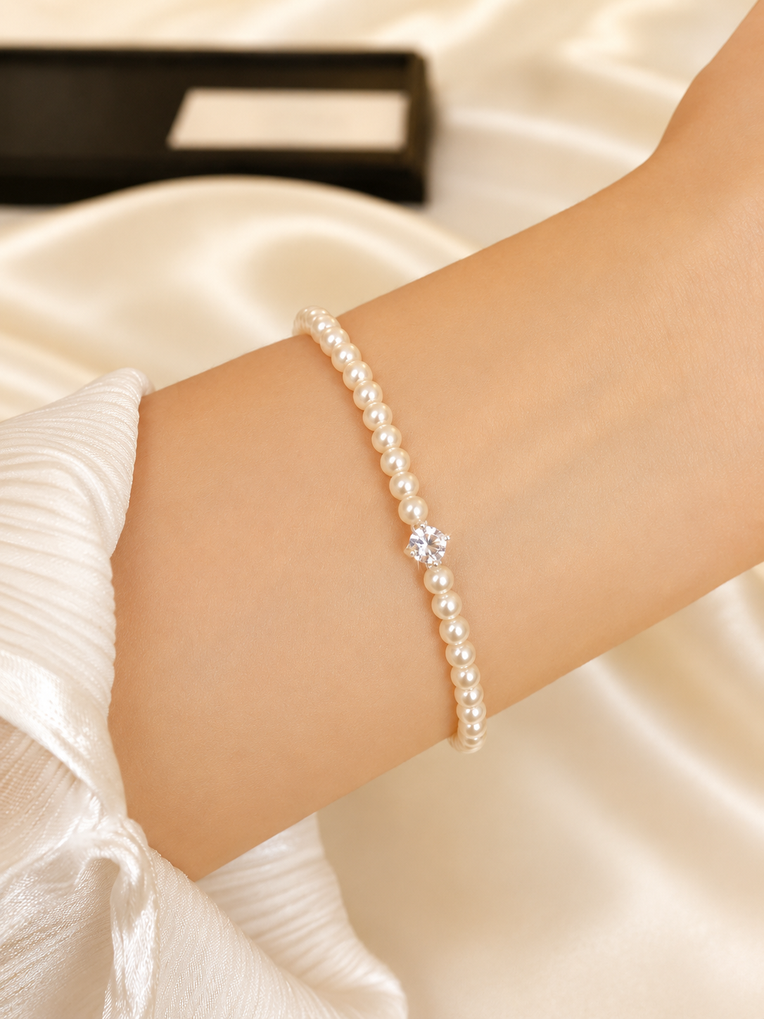 Adjustable Pearl Bracelet